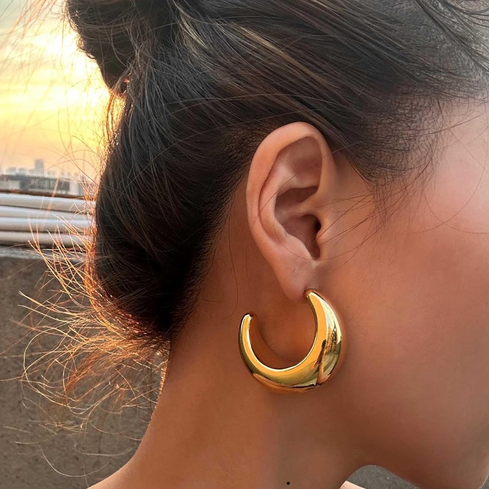 Nana Mac’s Gold Hoop